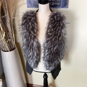 Metric Knits MK Fur Collections Gray Vest Size XL